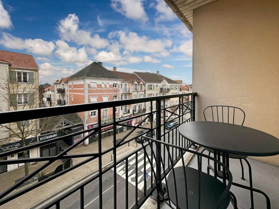 Le Delta Bailly - Appartement Pour 4 Personnes Disneyland Paris מראה חיצוני תמונה