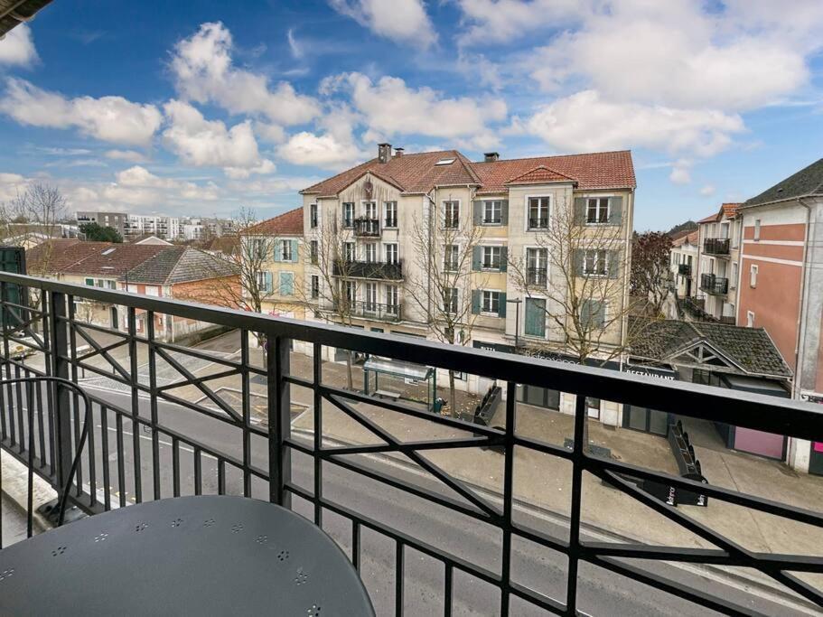 Le Delta Bailly - Appartement Pour 4 Personnes Disneyland Paris מראה חיצוני תמונה